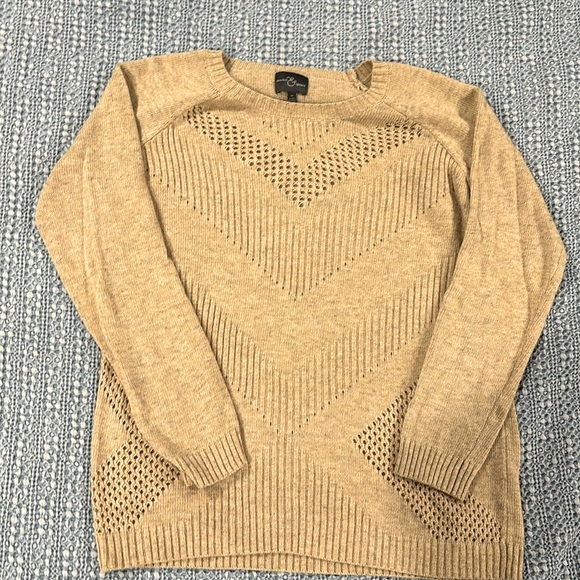 Market & Spruce tan sweater - Picture 1 of 3